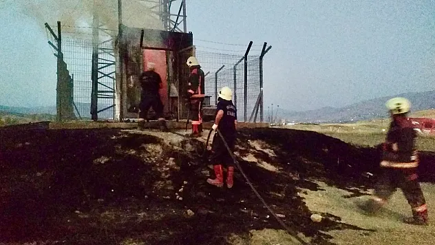 Malatya'da Baz İstasyonu Alevlere Teslim Oldu!