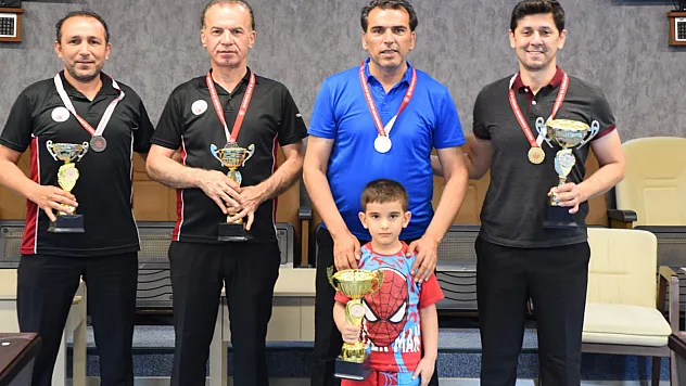 Malatya'da Bilardo Tutkunlarını Buluşturan Turnuvada Zirvenin Sahibi Açıklandı!