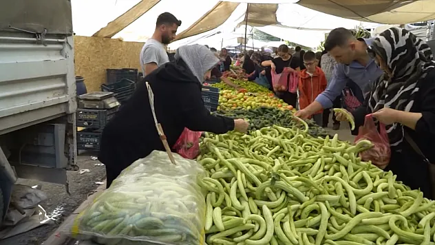 Malatya'da Çarşı-Pazarda Turşu Hareketliliği
