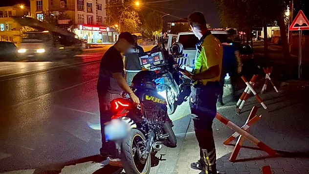 Malatya'da Ekipler Kuş Uçurtmadı! Şüpheli Şahıs ve Motosikletlere Sıkı Denetim