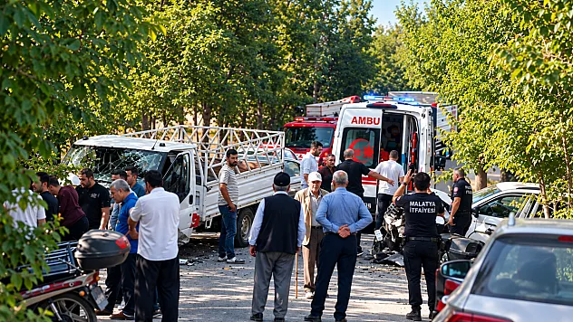 Malatya'da Feci Kaza: Ortalık Savaş Alanına Döndü
