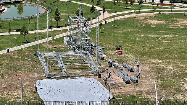 Malatya'da Festivalin Kalbi 100. Yıl Kent Parkı'nda Atacak! Dev Sahne Kuruluyor