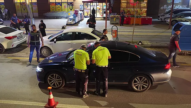 Malatya'da Gece Denetimi! Binlerce Kişi Sorgulandı, İşletmelere Ceza Yağdı