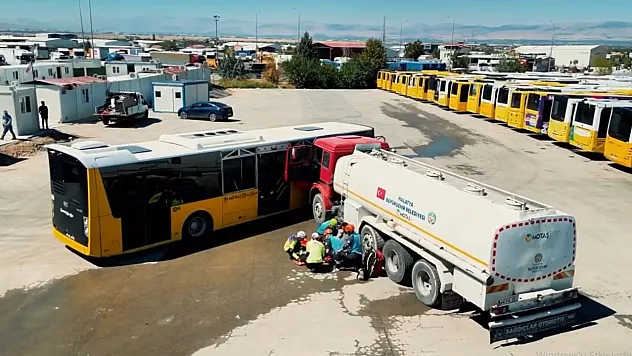 Malatya'da Gerçeği Aratmayan Kaza Tatbikatı! Yaralılar Ekipler Tarafından Kurtarıldı