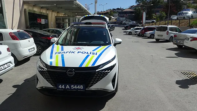 Malatya'da Hastane Otoparkında Zincirleme Kaza