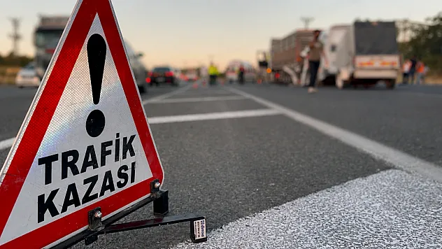 Malatya'da İki Ayrı Mahallede Peş Peşe Trafik Faciası!