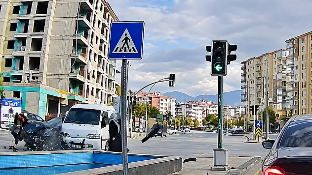 Malatya'da İki Kadın Ölümden Saniyelerle Kurtuldu!