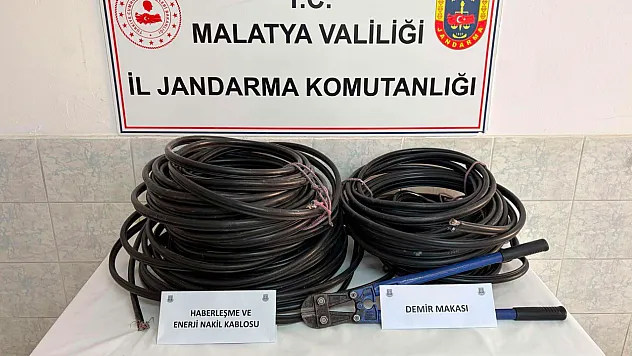 Malatya'da Kablo Hırsızlığı Operasyonu! Aylar Süren Takip Sonrası 3 Şüpheli Tutuklandı