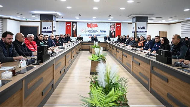 Malatya'da Kar Seferberliği: 3.554 Personelle Dev Operasyon!