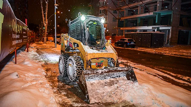 Malatya'da Kardan Kapanan 117 Mahalle İçin Çalışma