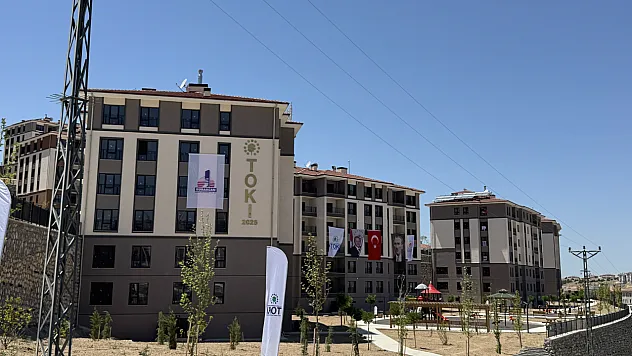 Malatya'da Konutlar Ve İş Yerlerinin Anahtarları Teslim Edildi!