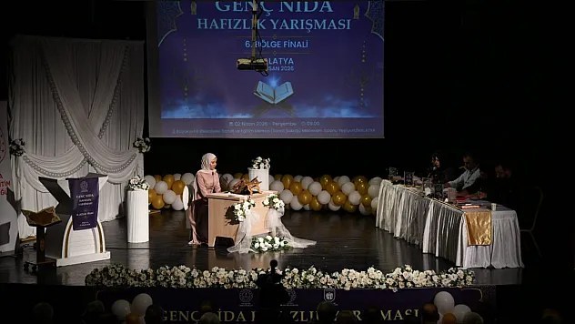 Malatya'da Kur'an Sesleri Yükseldi: Genç Nida Hafızlık Yarışması'nda Bölge Finali Heyecanı!