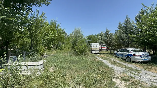 Malatya'da Mezarlıkta Şüpheli Ölüm! 71 Yaşındaki Kişi Hayatını Kaybetti
