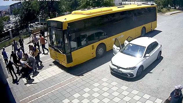 Malatya'da Otobüste Kalp Krizi Geçiren Kadın Hastaneye Kaldırıldı!