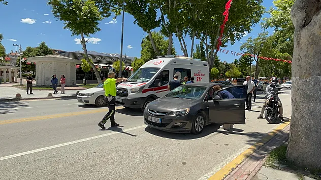 Malatya'da Otomobilin Çarptığı Yaşlı Adam Ağır Yaralandı