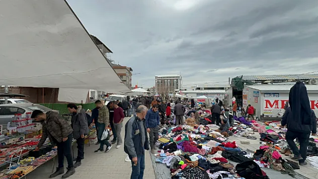 Malatya'da Pazar Mesaisi: Rus Pazarı'nda Adım Atacak Yer Kalmadı!