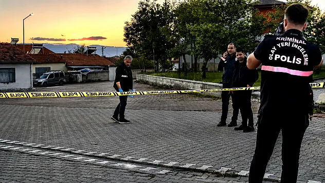 Malatya'da Sanal Dünyadaki Tartışma Parkta Kanlı Bitti!