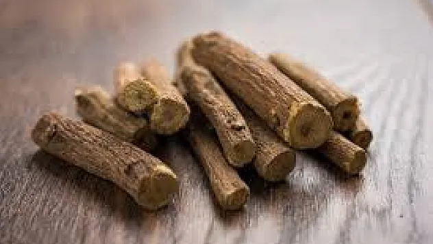 Malatya'da Sıcak Günlerin Vazgeçilmezi Meyan Kökü Şerbeti Yoğun İlgi Görüyor