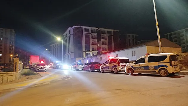 Malatya'da Silahla Vurulan İşçi Hastaneye Kaldırıldı