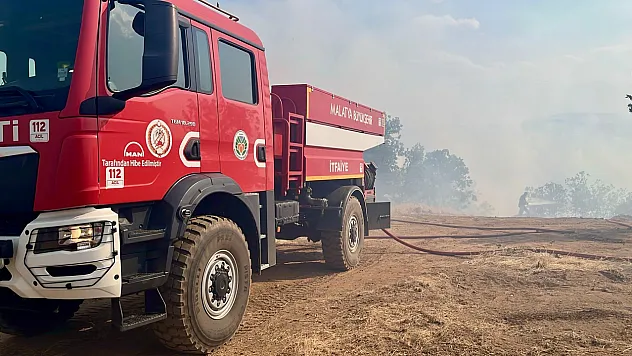 Malatya'da Söndürülen Yangın Yeniden Başladı! Vali Yavuz Bölgede