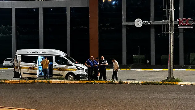 Malatya'da Tartışma Bıçaklı Kavgaya Döndü! 2 Yaralı