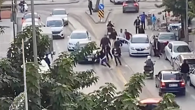 Malatya'da Trafikte Tartışma Yumruklu Kavgaya Dönüştü!