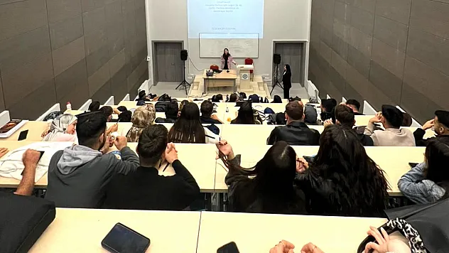 Malatya'da Üniversite Gençlerine Evlilik Öncesi Rehberlik