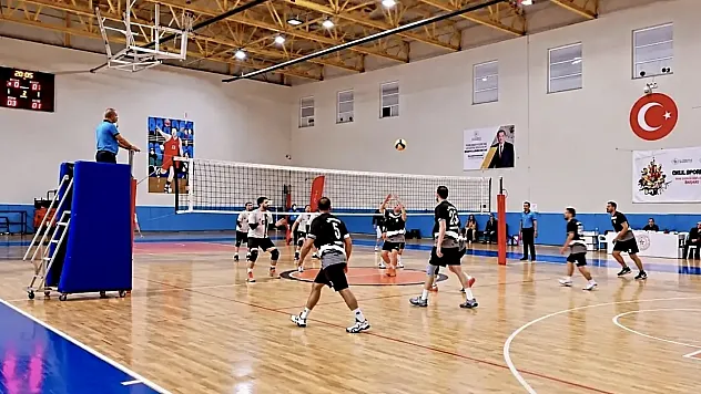 Malatya'da Voleybol Şampiyonu Belli Oldu!