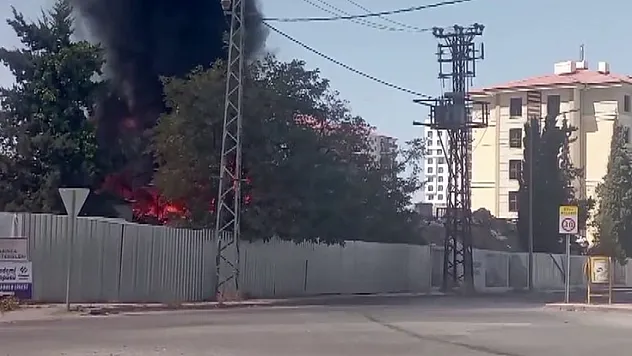 Malatya'daki o şantiyede korkutan yangın!