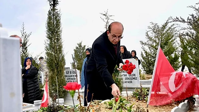 Malatya Depremin 3. Yılında Şehitlikte Tek Yürek Oldu!