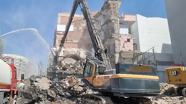 Malatya'nın o mahallesinde yıkımlar başladı!