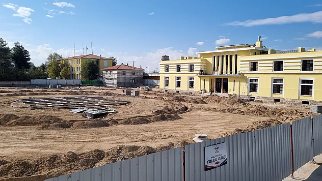 Malatya'nın Treni Var, Garı Yok! Restorasyon Bir Türlü Tamamlanmadı!