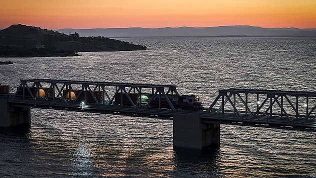 Malatya'nın Üzerinde Yükselen Köprü 40 Yıldır Anadolu'yu Birleştiriyor