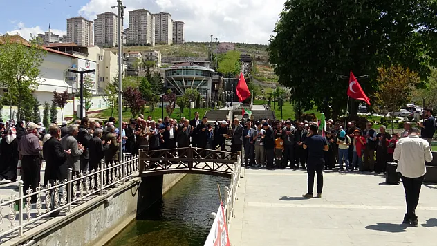Malatya Sumud İçin Tek Yürek! Yardım Filosuna Yapılan Saldırıya Tepki