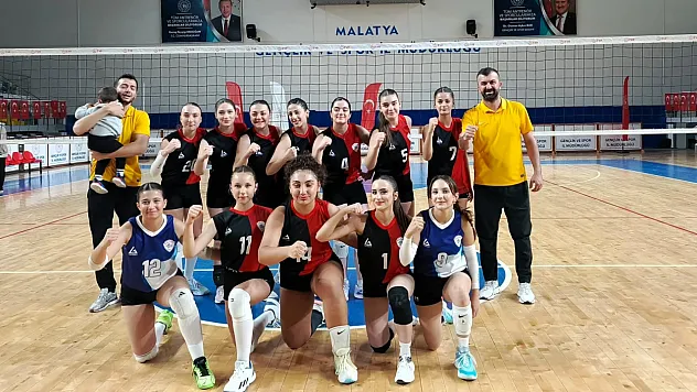 Malatya Voleybol Takımı 3'te 3 Yaptı