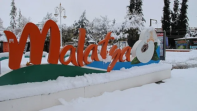 Malatya'ya Beklenen Kar Geliyor: Uzmanlardan Uyarı Üstüne Uyarı Geliyor