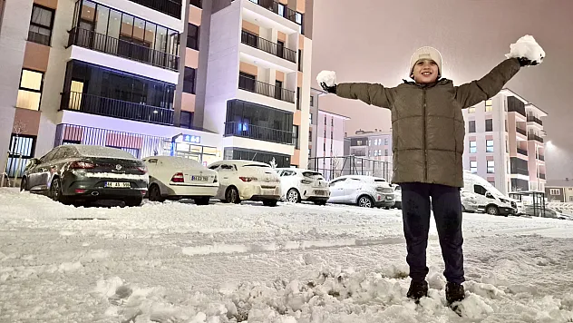Malatya Yeşilyurt'ta 9 Mahallede Eğitime İçin 1 Günlük Ara