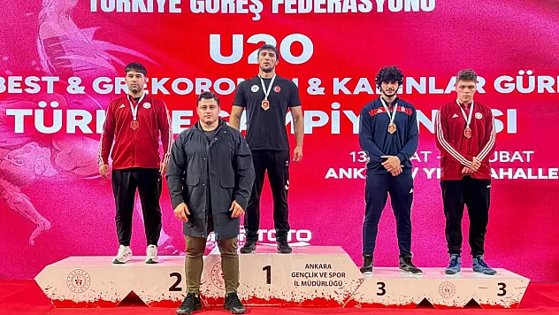 Malatyalı Emir Ömer Bozbağ Türkiye Şampiyonu Oldu