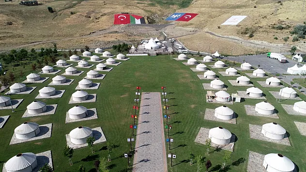 Malazgirt Zaferi Kutlamalarında Geri Sayım! Ahlat Millet Bahçesi Kapılarını Açıyor
