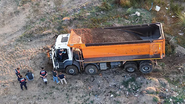 Manavgat'ta Kum Hırsızlığı Baskını!