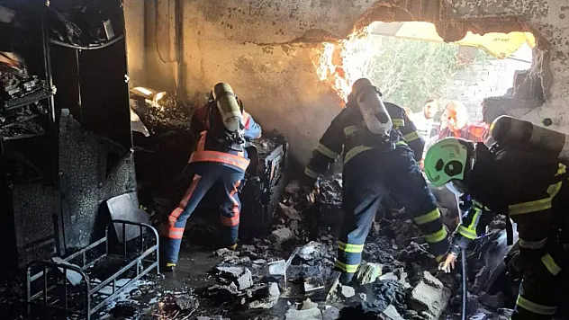 Mardin Kızıltepe'de Korkunç Yangın: 5 Yaşındaki Bekir Hayatını Kaybetti, 12 Kişi Yaralandı