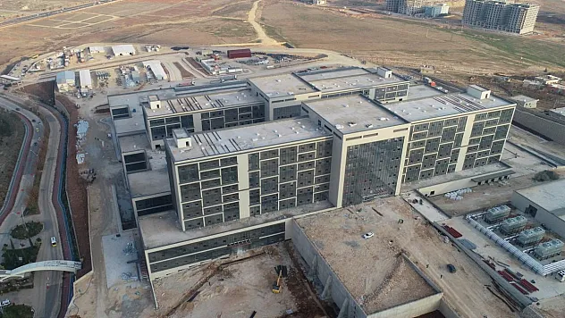 Mardin Şehir Hastanesinde İnşaat Çalışmaları Son Hız Devam Ediyor