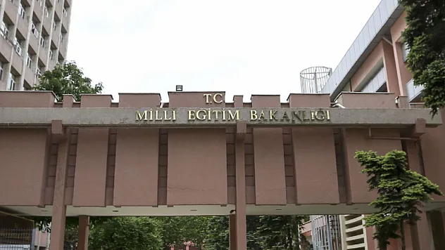 MEB 903 Sözleşmeli Personel Alıyor: Başvuru Ekranı Açılıyor!