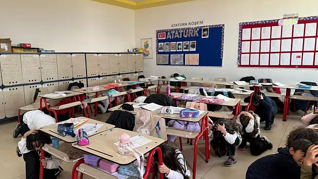 MEB'den 13 Ekim'de Tüm Okullarda Eş Zamanlı Afet Tatbikatı