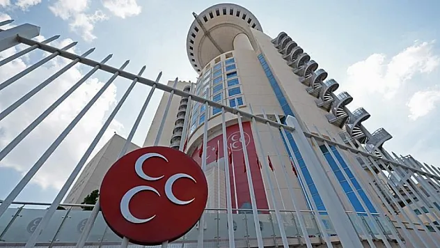 MHP'de İstanbul Teşkilatları Kapatıldı! 39 İlçede Fesih Kararı