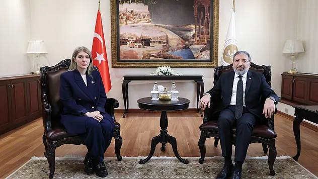 Milletvekili Ölmeztoprak, Diyanet Başkanı ile Malatya Projelerini Görüştü