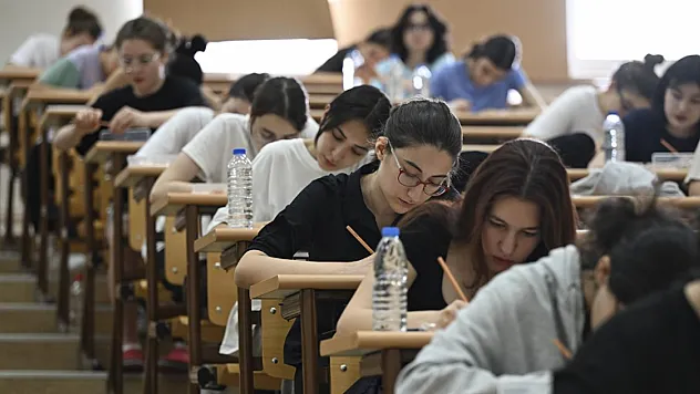 Milyonlarca Aday İçin Büyük Gün Yaklaşıyor! YKS Hafta Sonu Başlıyor