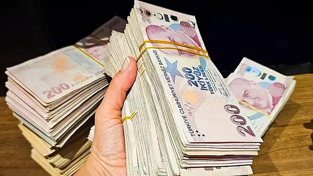 Milyonların Gözü Aralık Ayında! İşte 2027 Asgari Ücret İçin Konuşulan Yeni Rakamlar