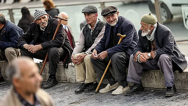 Müjdeler Olsun: 2000 - 2008 Arası Girişi Olanlar için Kademeli Emeklilik Fırsatı