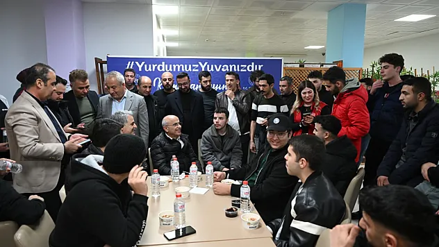 Öğrenciler İstedi, Başkan Onayladı: Malatya'da Yurt Bölgesine Yeni Halı Saha!